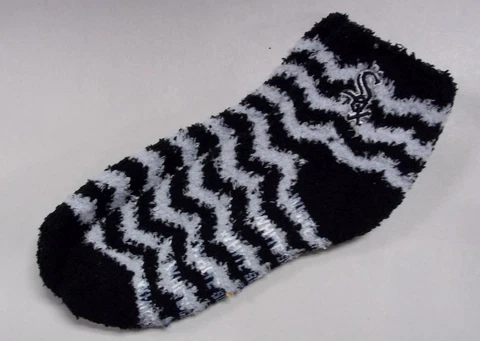 Chicago White Sox Women's Sleep Soft Socks Medium Size 6 to 11 Cover
