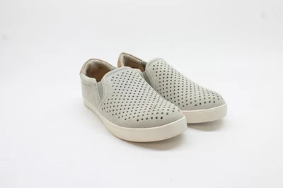 Zapatilla deportiva sin cordones Dr. Scholls Scout para mujer muestra de piso Foto 1 de 4