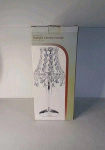 Versilberte Teelicht Kerzenhalter mit Kristallschirm. Neu im Karton!!  12 Zoll hoch. - Bild 1 von 3