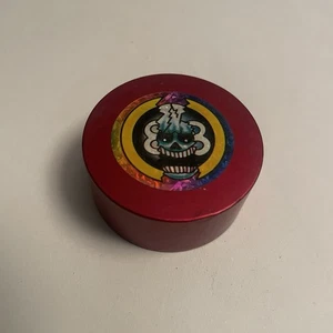 Vintage Pogs Metal Slammer 1990s - RED SKULL 8 BALL - VERY THICK 0.75” 2.5 Oz - Picture 1 of 5
