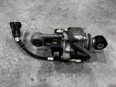 Actuador de dirección brazo de control inferior pasajero trasero derecho Acura TLX 2015-2020 FABRICANTE DE EQUIPOS ORIGINALES Foto 1 de 3