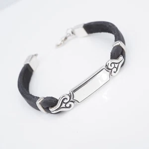 James Avery Scrolled Hearts ID Bracelet Leather Strap Retired 7.5" BS3046 - Picture 1 of 4