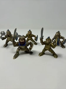 Fisher Price Great Adventures Castle Konvolut 5 Figuren Gold King & Knights 1994 - Bild 1 von 17
