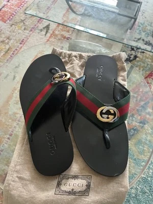 Gucci Slippers - Image 1 of 4