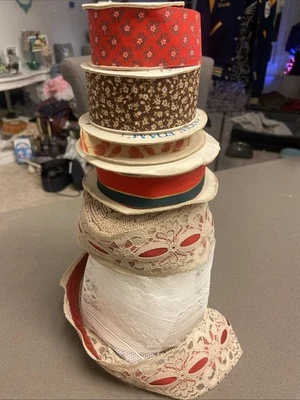 Lote de fita e renda verdadeiramente vintage leia a descrição ver fotos - Imagem 1 de 4