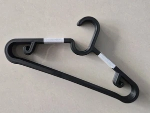 10 Pack Plastic Hangers Black - Coat Clothes Shirt Pant Dress New In Package. - Picture 1 of 2