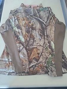 Realtree Women's Hunting Long Sleeve Shirt. Size Large.  - Picture 1 of 12