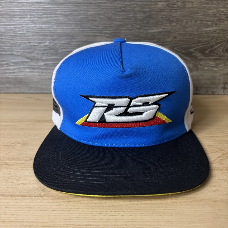 Gorra Rodrigo Sánchez Snap Back Azul Blanco Negro Perú Carreras Conducción Para Hombres Foto 1 de 4