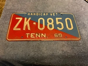 Tennessee Handicaped Vet 1969 License Plate ZK 0850 - Picture 1 of 4