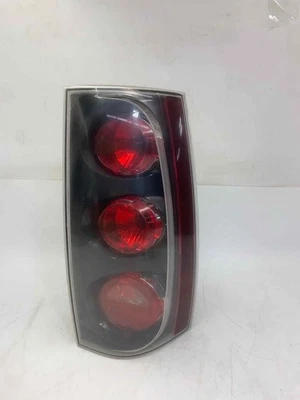 Lámpara de cuarto de luz trasera GMC YUKON XL 1500 Denali lado del pasajero derecho 2007-2011 Foto 1 de 4