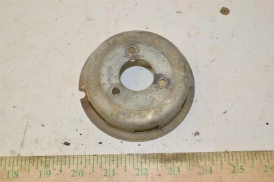 Taza polea arranque retroceso Suzuki Quadunner LT 125 ALT 18411-18900 1983-1984 Foto 1 de 3