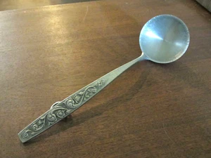 NORDIC LADLE HAMMERED METAL SCROLL DESIGN HANDLE ELK TINN SERVEWARE KITCHEN - Picture 1 of 6