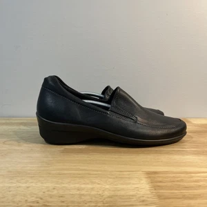 ECCO Shade Black Leather Loafers Slip On Shoes Shock Point Women size EU 38 US 8 - Picture 1 of 10