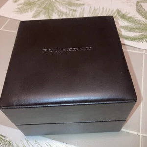 Burberry Watch Box - Picture 1 of 5