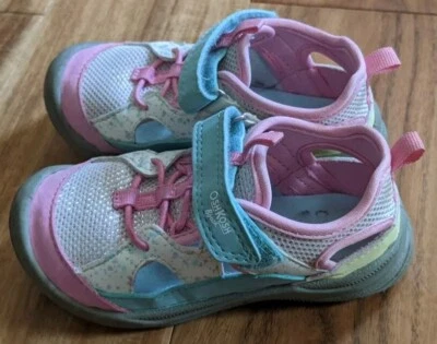 Oshkosh B'gosh Toddler Girls Water Shoes Sandals Size 8 Comfort Toe  - Image 1 of 4