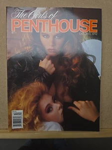 The Girls of Penthouse Magazine - RARE - October 1992 - Kirsten Stewart. VGC - Imagen 1 de 9