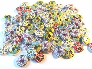 10 Holzknöpfe Blumen bunt Mix 18 mm Knöpf Holz Basteln Scrapbooking  nähen - Bild 1 von 1
