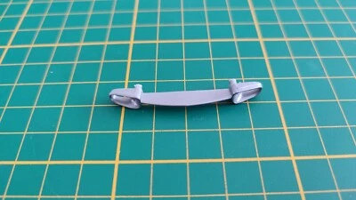 Lame pare-chocs avant pièce détachée miniature Maisto Porsche Boxster 1/18 C10 Foto 1 de 2