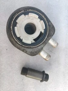 Genuine Renault Clio 197 RS200 2.0 16v Oil Cooler/ Filter Housing Sandwich Plate - Picture 1 of 3