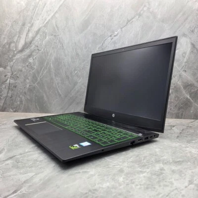 HP Pavilion 15" Gaming Laptop 15-cx0xxx GTX 1050 Ti i5-8300H 2.3GHz 8GB/512SSD - Image 1 of 4