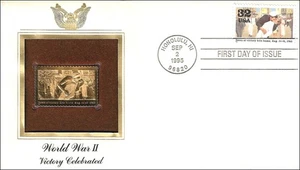 World War II Victory Celebration Kiss 1945 Golden Gold 22k Plated Stamp FDC 1995 - Picture 1 of 1
