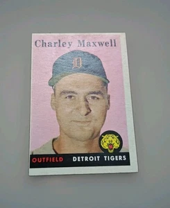 1958 Topps Baseball Card Detroit Tigers Charlie Maxwell OF #380 Vtg No Creases - Picture 1 of 2