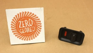 99-06 Tahoe Suburban Yukon Sierra Silverado Door Lock Lever Slide Knob OEM - Picture 1 of 3