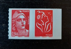 France year 2006 adhesive P96 (3977+3744) new luxury ** Marianne de Gandon - Picture 1 of 1