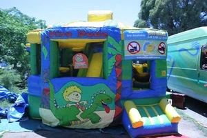 MASSIVE JUMPING CASTLE SALE - 4.5m x 5m Fun Factory ** Commercial * USED - Picture 1 of 12