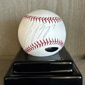 Jose Reyes Signed Official MLB Baseball - with case - Picture 1 of 6