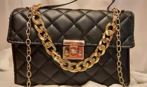 HB017-Clutch Bag Quilted Black Square w/Chain - Picture 1 of 5