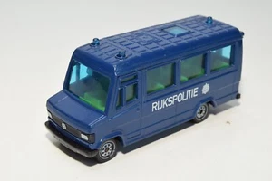 B67 1:55 SIKU 2012 MERCEDES-BENZ 809D VAN BUS RIJKPOLITIE POLIZIA OLANDESE EC... - Foto 1 di 7
