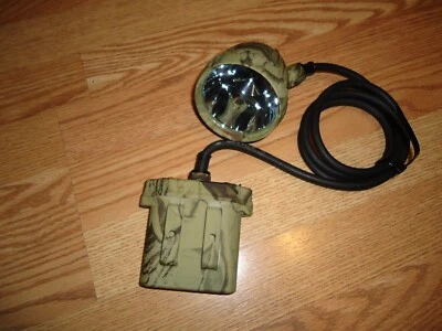 110000 LX CAMO COON HUNTING LIGHT +CHAGERS - Image 1 of 3