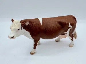 Cow Schleich Farmhouse #73527 Simmental Cow Figurine Toy 2008 Dairy Cow Milk - Picture 1 of 14