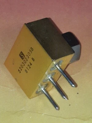 1x HF-Leistungstransistor  520302305B SEMICONDUCTOR für Raumfahrt TV Satel NOS - Bild 1 von 4