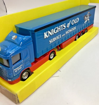 1:64 Scania Curtainsider. Knights of Old Livery.  TY86902 Corgi Superhaulers. - Image 1 of 3
