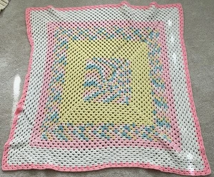 Hermosa manta para cuna de bebé hecha a mano vintage pasteles ganchillo afgano 43 X 46 - Imagen 1 de 5