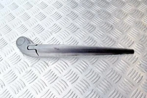 Brazo limpiaparabrisas trasero genuino Volvo V70 2010 - Imagen 1 de 2