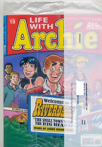 Life With Archie Magazine #19 All New Stories, Mint Unopened Publisher's Polybag - Foto 1 di 1