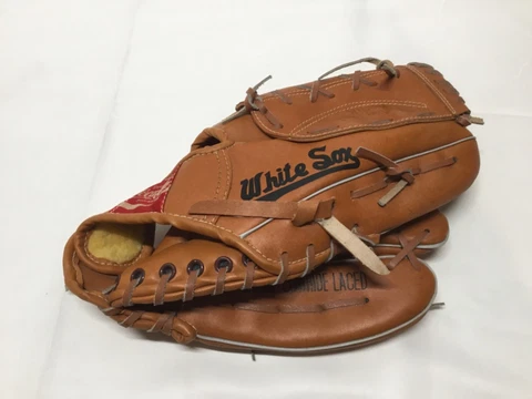 Vintage Coca Cola Souvenir MLB Chicago White Sox Baseball Glove Mitt 2606  Brown Cover