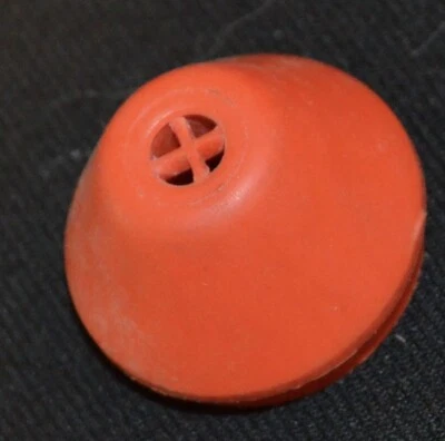 ВИНТАЖНЫЙ M.A.S.K. ДЕТАЛЬ РЕЗИНОВОГО НАКОНЕЧНИКА РАКЕТЫ ДЛЯ ГРУЗОВИКА-ЦИСТЕРНЫ OUTLAW SNAKE OIL - Изображение 1 из 2