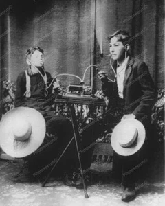 Jukebox 1890s Vintage 8x10 Reprint Of Old Photo - Picture 1 of 1