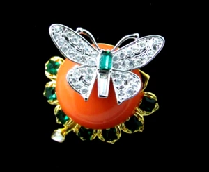 KENNETH J LANE KJL BUTTERFLY ON CORAL & EMERALD CRYSTAL BROOCH PIN BOOK PIECE - Picture 1 of 19