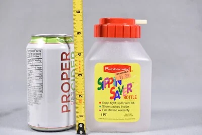 Rubbermaid Sippin servin Saver Beverage Bottle 16 Oz Red Lid Top 1pt pint - Image 1 of 4