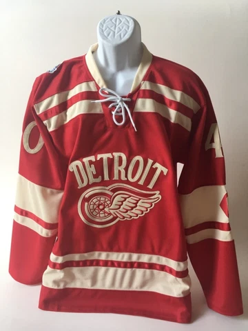 Henrik Zetterberg # 40 Detroit Red Wings NHL Hockey Jersey Sizes  L and XL NWOT Cover