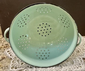 Vintage Turquoise Teal Blue Enamelware Footed Strainer Colander Lot Of 2 - Picture 1 of 6