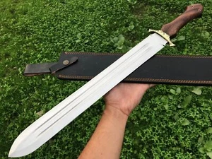 CUSTOM HANDMADE D2 TOOL STEEL HUNTING COMBAT SWORD ROMAN GLADIUS SWORD - Picture 1 of 10