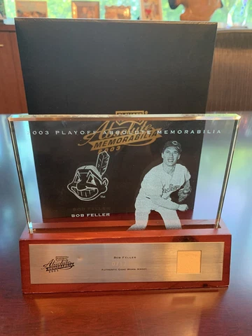 Bob Feller 2003 Playoff Absolute Memorabilia Glass Display GU Jersey 71/100 Cover