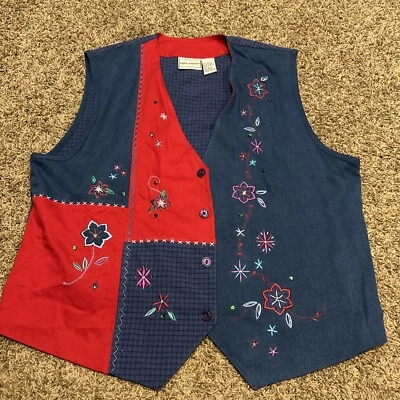 Chaleco para mujer Napa Valley sin mangas con botones bordado frontal flores grandes B17 Foto 1 de 3