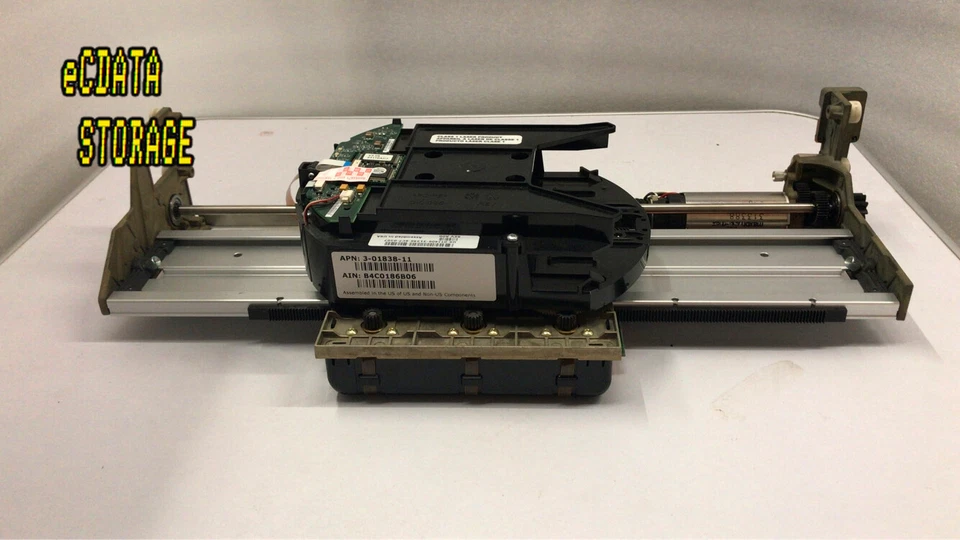 DELL 0TJ406 TJ406  M1 Picker Robot Assembly for ML6000 - Image 1 of 1